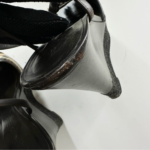 Burberry  Nova Check Tassel Wedges Dark Brown ladies Size 8 - Picture 11 of 11